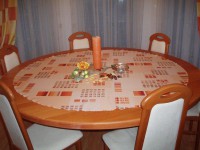 /album/jedalenske-stoly-stolicky/snimka-012-3-jpg/